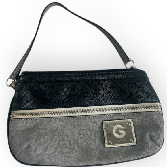 Guess Two-Tone Shoulder Bag Black & Gray with Silver Logo Plate - Picture 1 of 3
